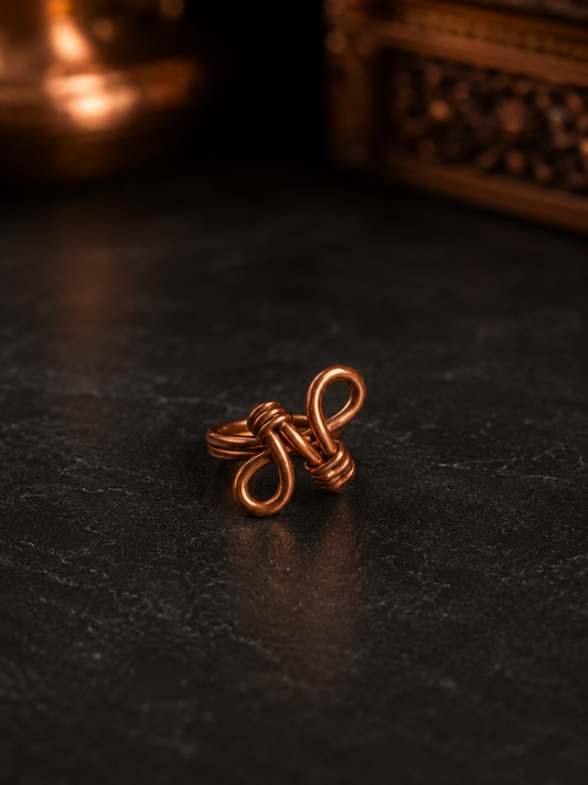 Rubria Infinity Ring